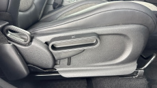 MINI Countryman 1.5 Cooper 5dr [Chili/Media Pack XL] Petrol Hatchback